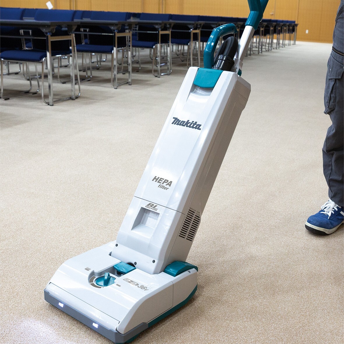 Makita 18Vx2 Brushless Upright Vacuum - Tool Only [Size: Tool Only]